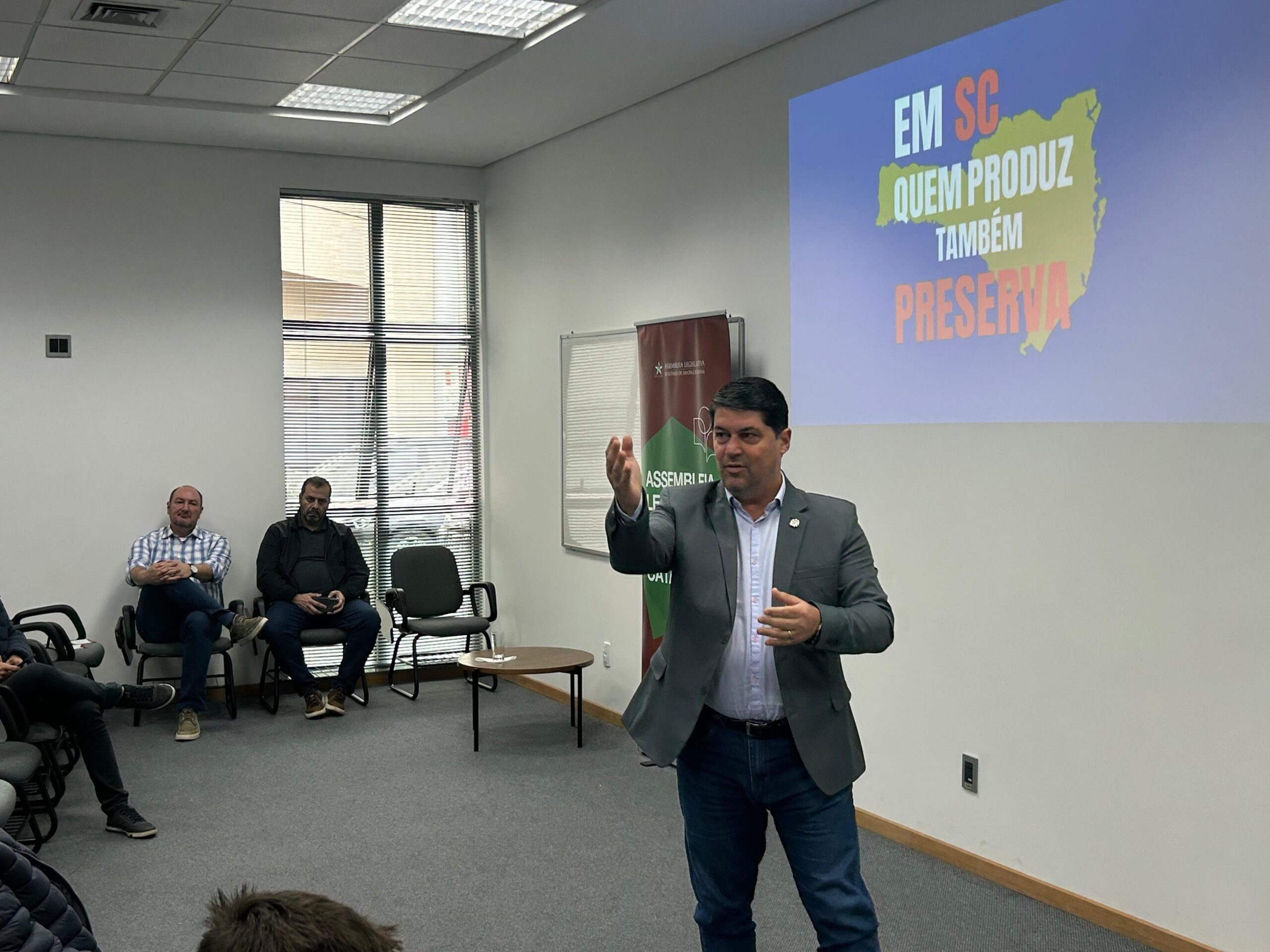 Secretário Emerson Stein participa de encontro regional que levará demandas do setor produtivo catarinense para a COP30