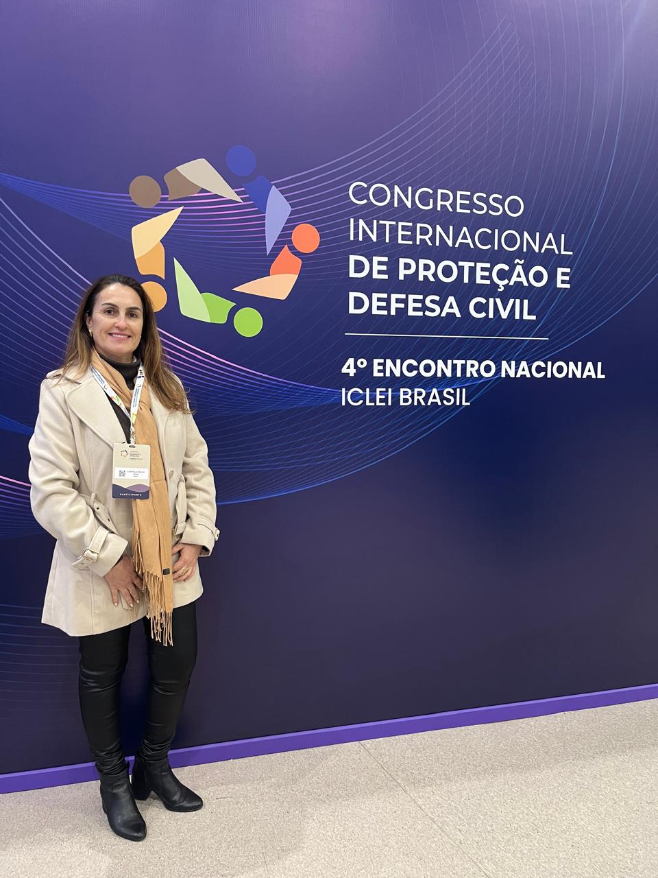 Secretária adjunta da Semae representa a pasta no Congresso Internacional de Proteção e Defesa Civil no Rio Grande do Sul